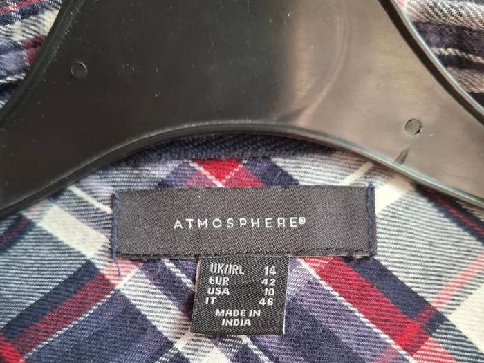 Ladies shirt size 14