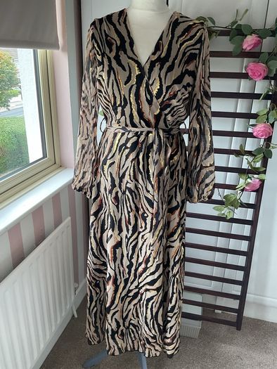 dress Bnwt animal print dress Lille rose brand s/medium wrap effect dress