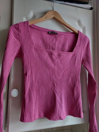 Unworn Pink Square Neck Long Sleeve Top SIZE M
