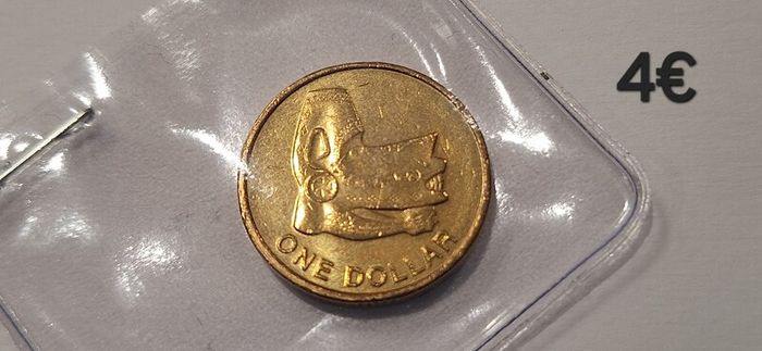 Coins,pound,cent,dollar,penny,rupee,millieme,fils,shilling,centavos,pesos,piastre,paise,pesetas,ore