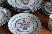Set For 6 Cumberland Stoneware by Hearthside - BRAMBLEBERRY