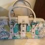 Lovely Tote Style Bag Image 2