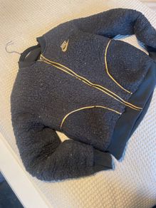 nike jacket size L