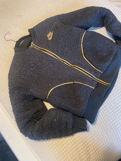 nike jacket size L