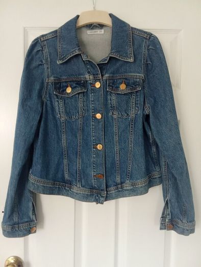 Ladies Denim Jacket (Gallery)