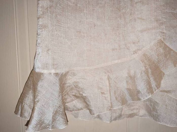 stunning ivory midi skirt from Libra.