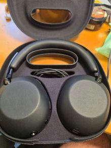 Sony 1000x the collexion