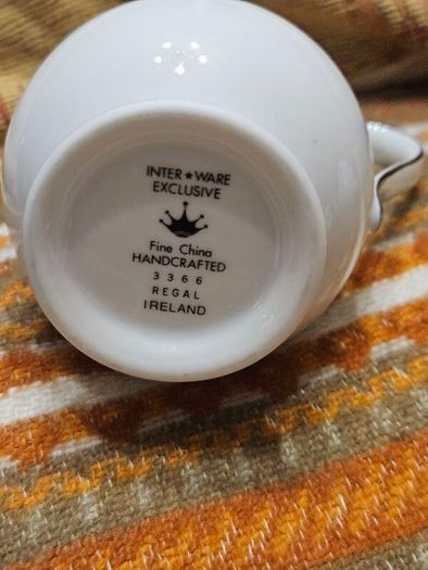 Fine china. Handcrafted Ireland. Coffee cups, Milk & Sugar