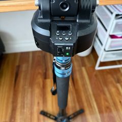 Sirui Monopod & M6 Motorized 360 Face Tracking