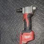 milwaukee rivet gun Image 2