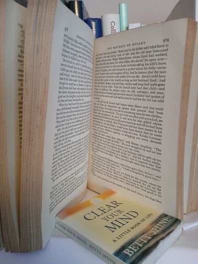 Kristin Lavransdatter by Sigrid Undset. Translated by Charles Archer Scott & J. S. Scott (LP144)