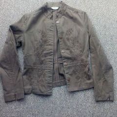 Women's Jacket Embroidery Style Detail on Jacket.