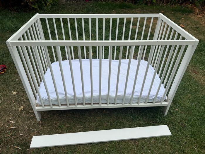 Ikea cot (Gulliver)