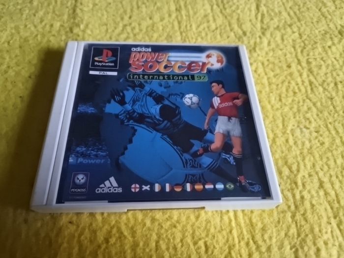 Adidas power soccer International 97 1997 PlayStation1 ps1 PlayStation2 ps2 games Original