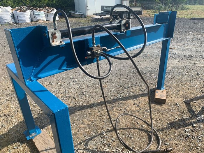 log splitter