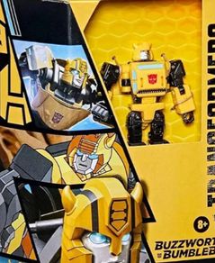 Transformers Buzzworthy Origins Bumblebee