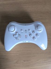 White Nintendo Wii U Pro Controller