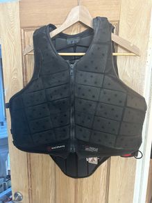 Race safe body protector