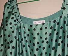Gallery  green Maxi dress