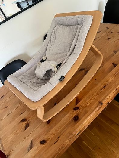 Charlie Crane LEVO Baby Rocker