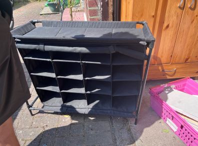 Shoe rack