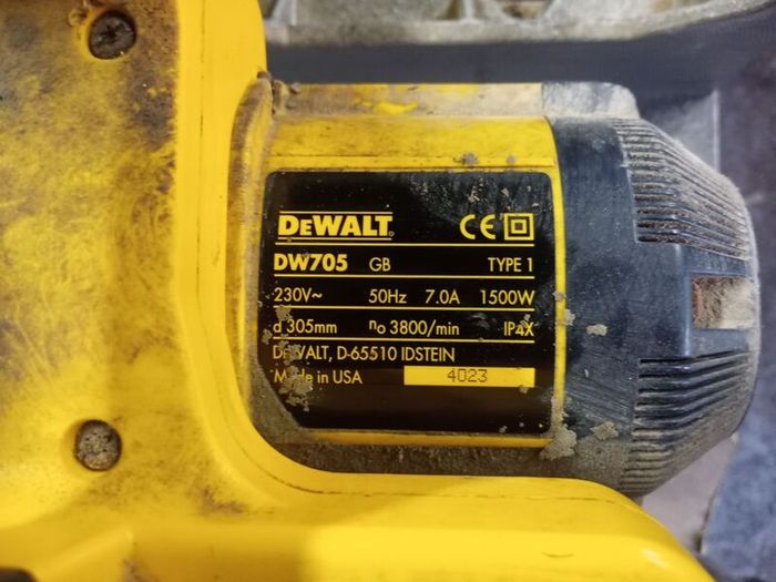 DeWalt
