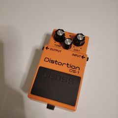 Boss DS-1 Distortion Guitar Pedal
