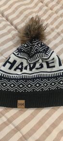 helly Hanson beanie