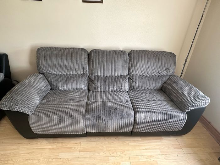 3 Seater Recliner sofa & Armchair