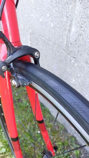 Fuji Sportif Road Bike - Size 58cm/XLarge - 16 speed Shimano Sora - Excellent condition - Cyclists Height 5ft 6" to 5ft 11"