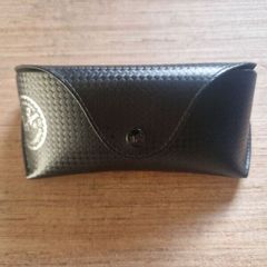 Ray-Ban