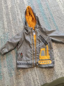 boys jacket 3/4 yo