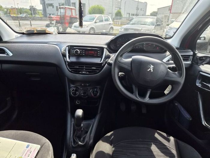 Peugeot 208 2015 1.4 Diesel Red New NCT  and Taxed