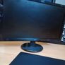 monitor and extras Image 2