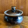 lidded porcelain dish Image 2