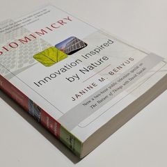 Biomimicry book