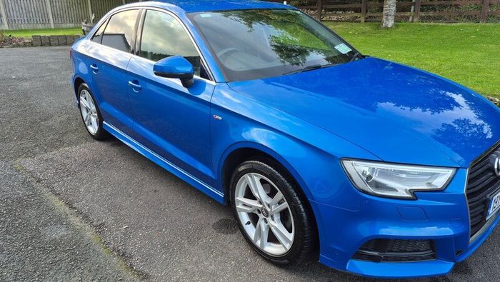 Audi A3 2019 Ara Blue S Line