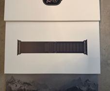 Apple Watch Ultra 3(BRAND NEW)