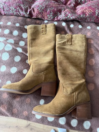 Suede Mango boots