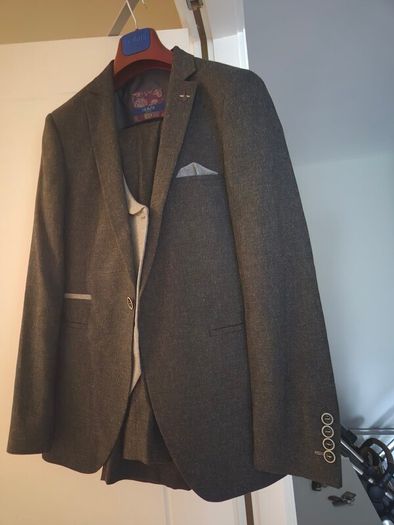 3 piece suit