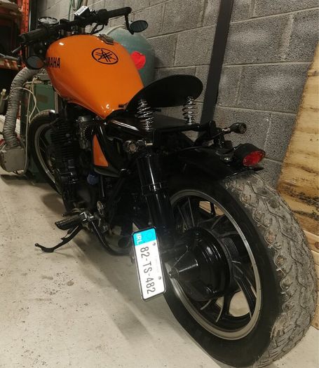 Motorbikes - Cafe Racer & Bobber