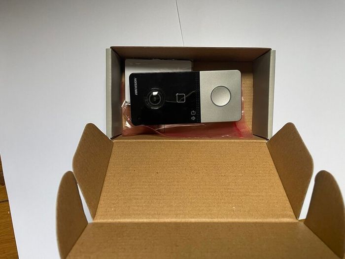 Hikvision DS-KV6113-WPE1(B) Door Station
