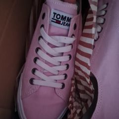 Pink tommy hilfiger shoes