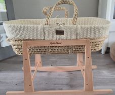 Little Green Sheep Moses Basket, Waterproof Mattress Protector + Free Changing Mats