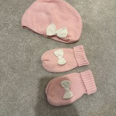 Pink hat and gloves set 1-3 years
