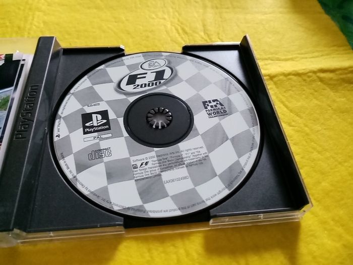 F1 2000 PlayStation 1 Ps1 PlayStation 2 ps2 games Original