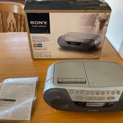 Sony CD Radio/Cassette Recorder CFD-S05