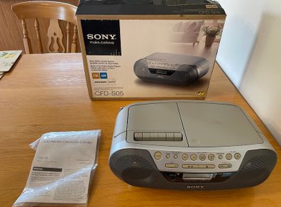 Sony CD Radio/Cassette Recorder CFD-S05