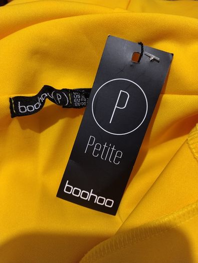 Boohoo Petite Bodycon Dress, New With Tags