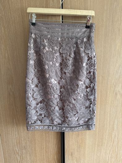 Hoss Intropia lace pencil skirt